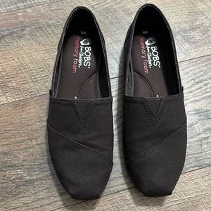 Bobs women’s shoes, size 8, brown